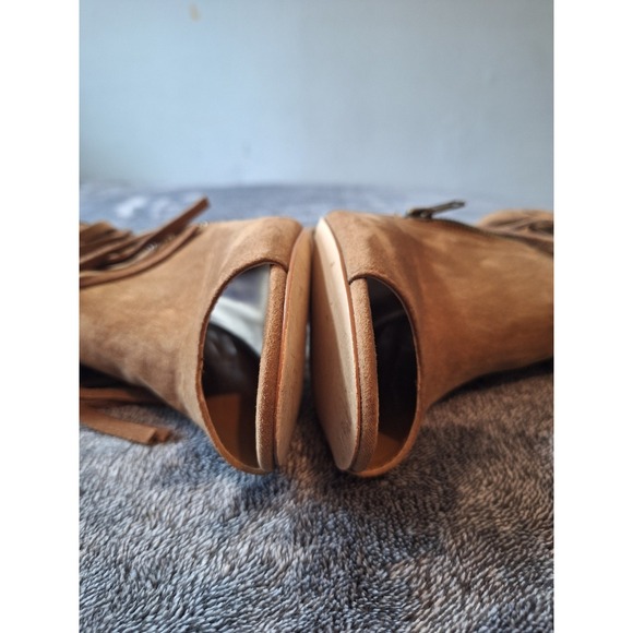 Carlos Santana Brown Suede Fringe Peep-Toe Ankle Boots - Picture 11 of 15